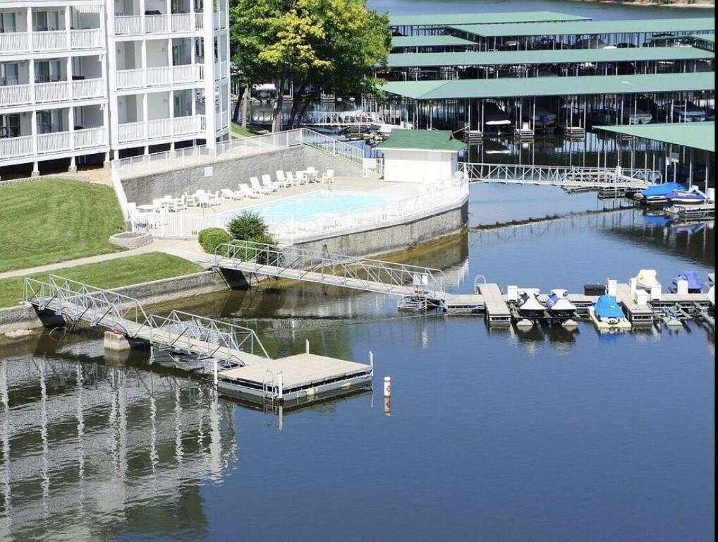 Family Fun Lakefront Condo At Parkview Bay 오사지비치 외부 사진